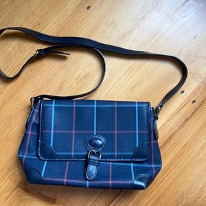 Vintage authentic Burberry’s crossbody bag